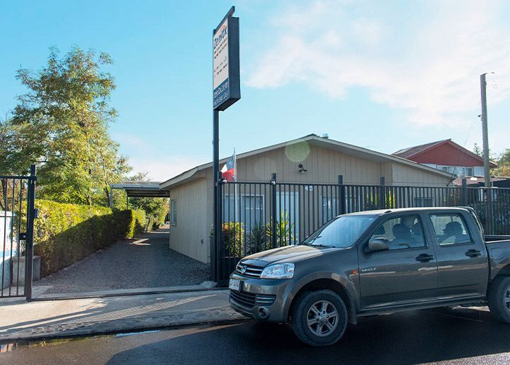 Empresa vista desde la entrada